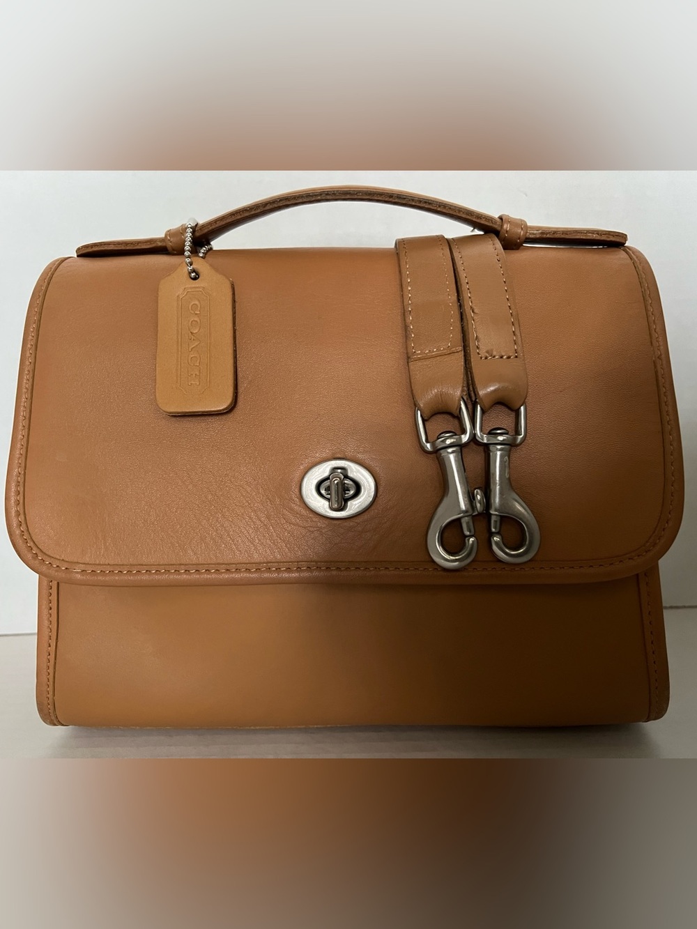 Coach Vintage Camel Leather Court Bag Purse J8P-9870 USA